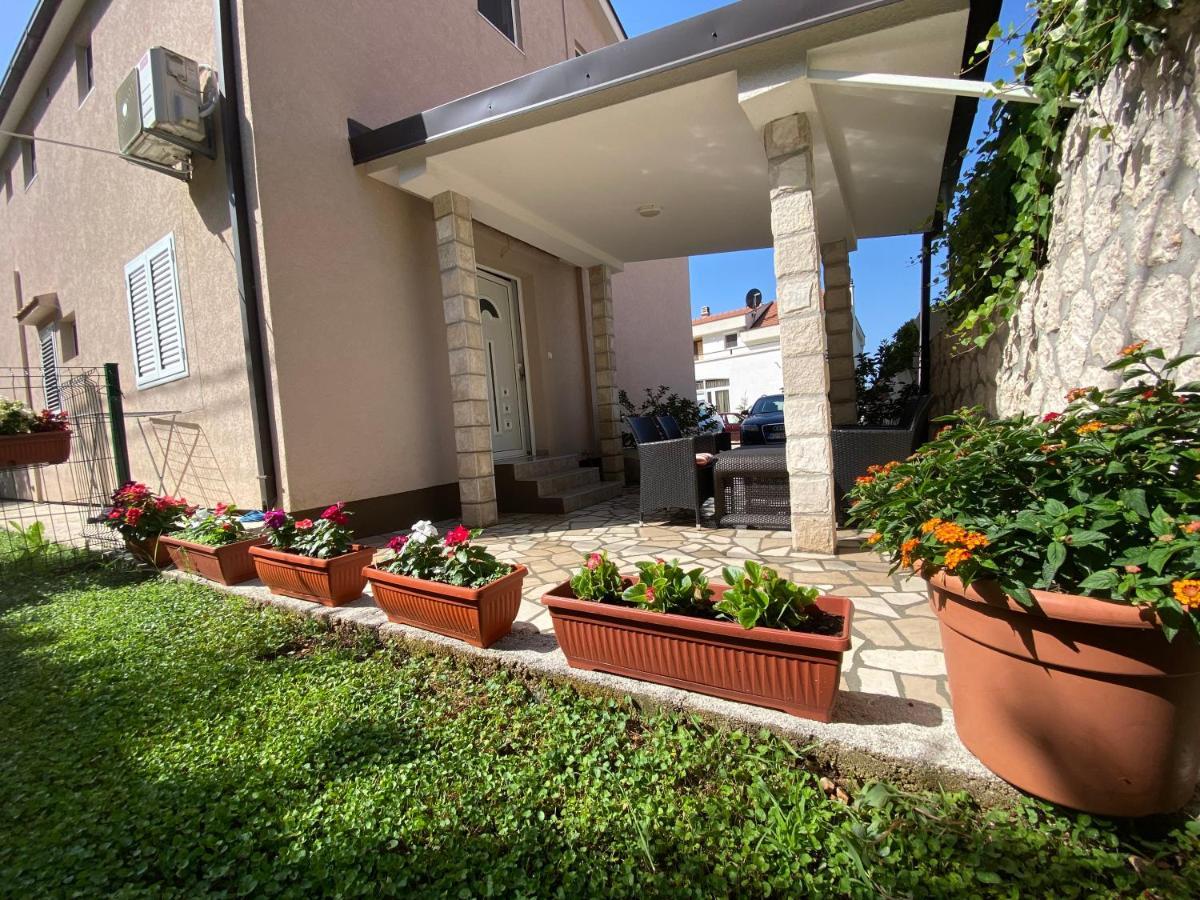 Momentera Apartments Κότορ Εξωτερικό φωτογραφία