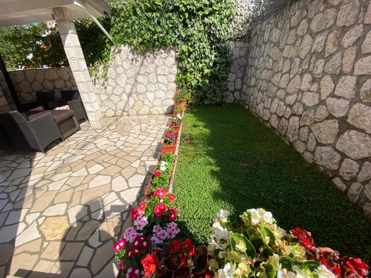 Momentera Apartments Κότορ Εξωτερικό φωτογραφία